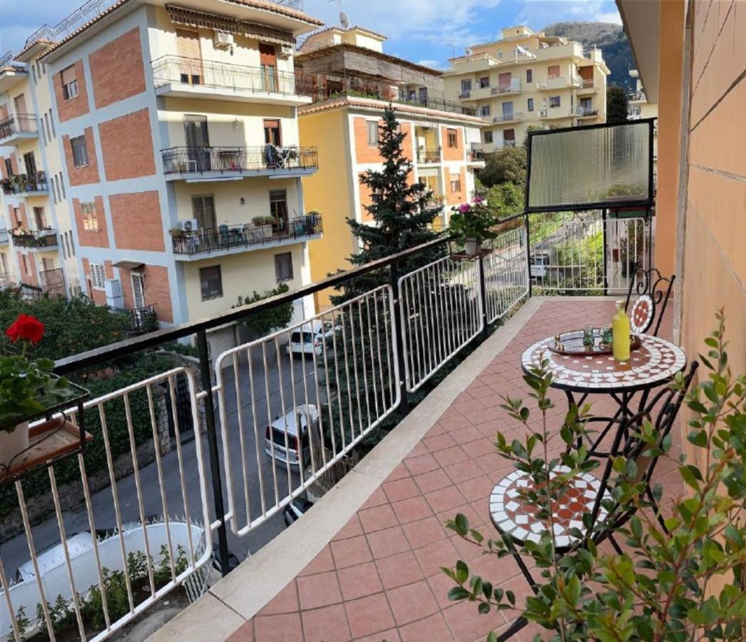 A Casa e' Mammà Sorrento Exterior foto